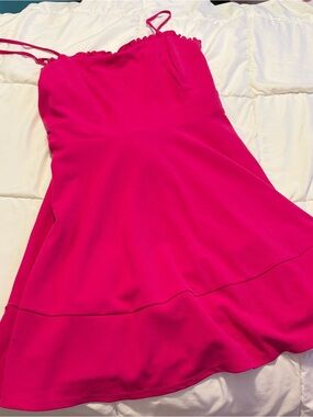 NWT FRANCESCA’S hot pink bow back dress
